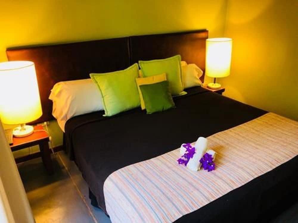 Raices Amambai Lodges Puerto Iguazú Eksteriør billede